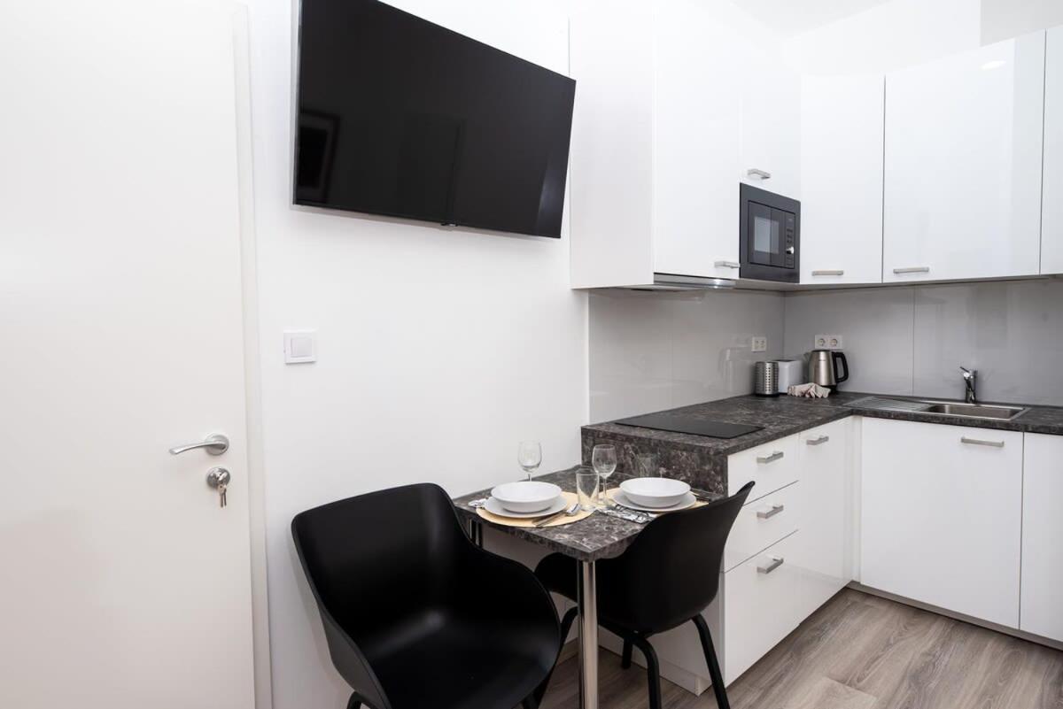 Extra Central - New - Charming Studio Budapest Exterior photo